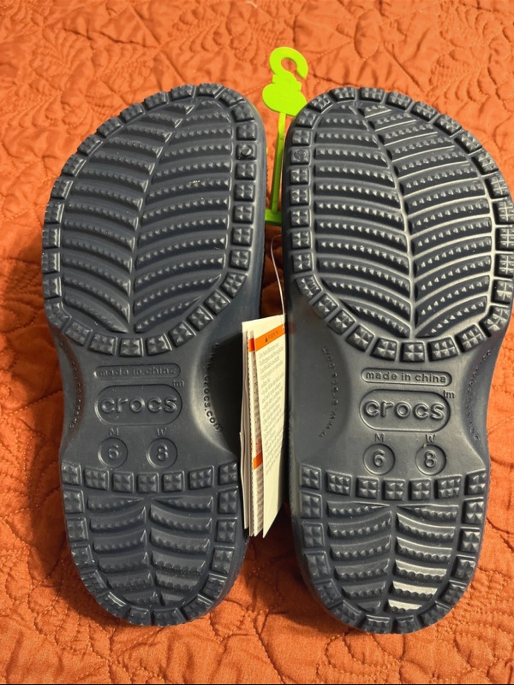 Crocs Classic Clogs navy women’s 8 New! - Picture 5 of 6
